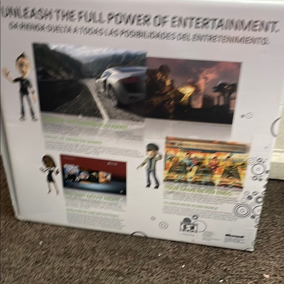 Xbox 360 Kinect Sensor Box - Picture 1 of 2